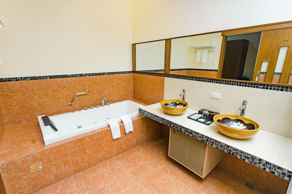 Superior Room - Photo 5