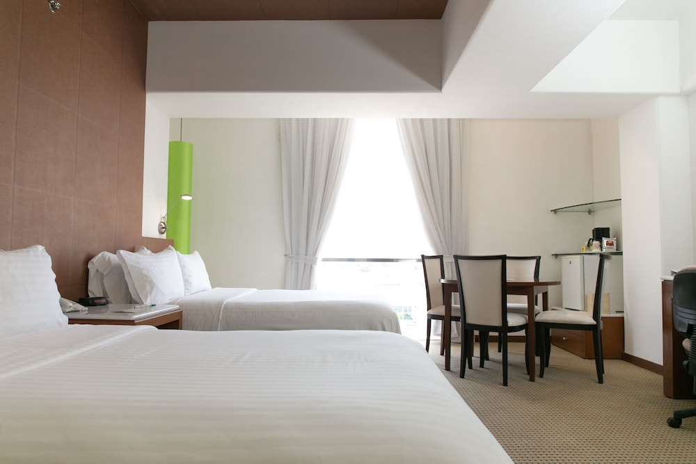 Executive Room, 2 Double Beds photo 1