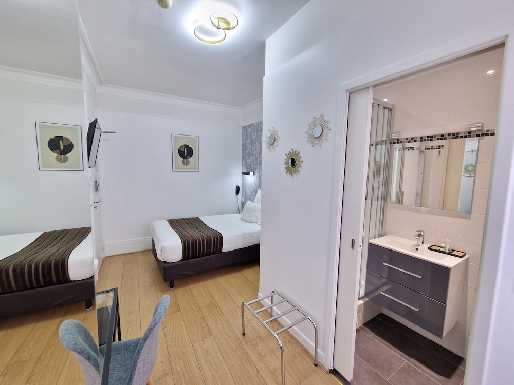 Single Room photo 2