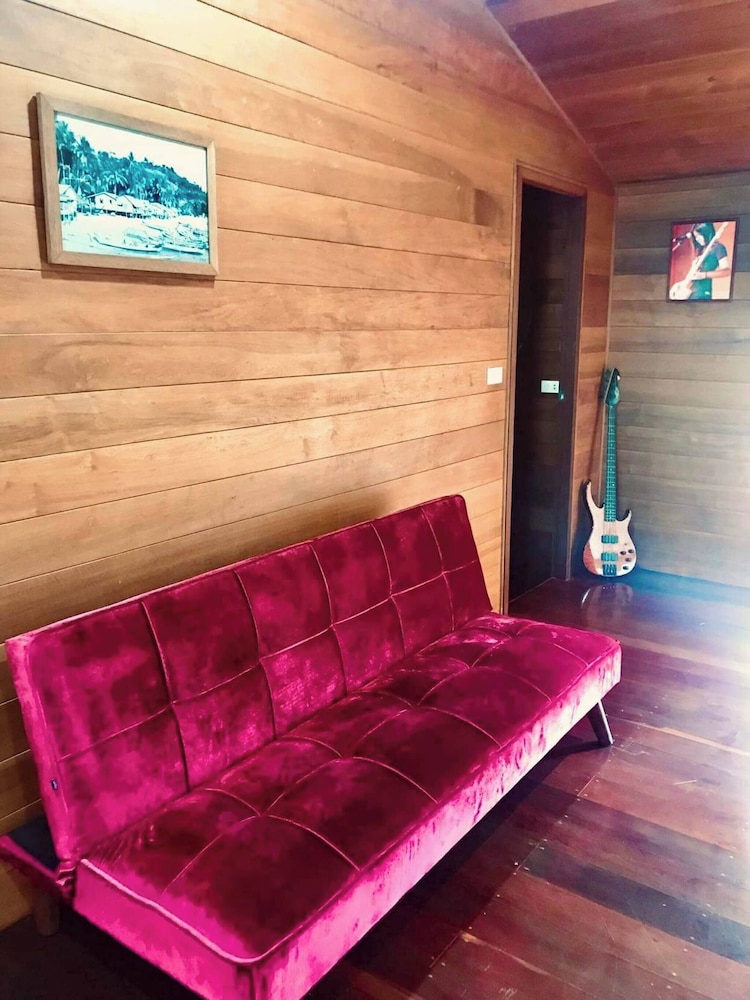 Villa, 4 Bedrooms, Accessible, Smoking