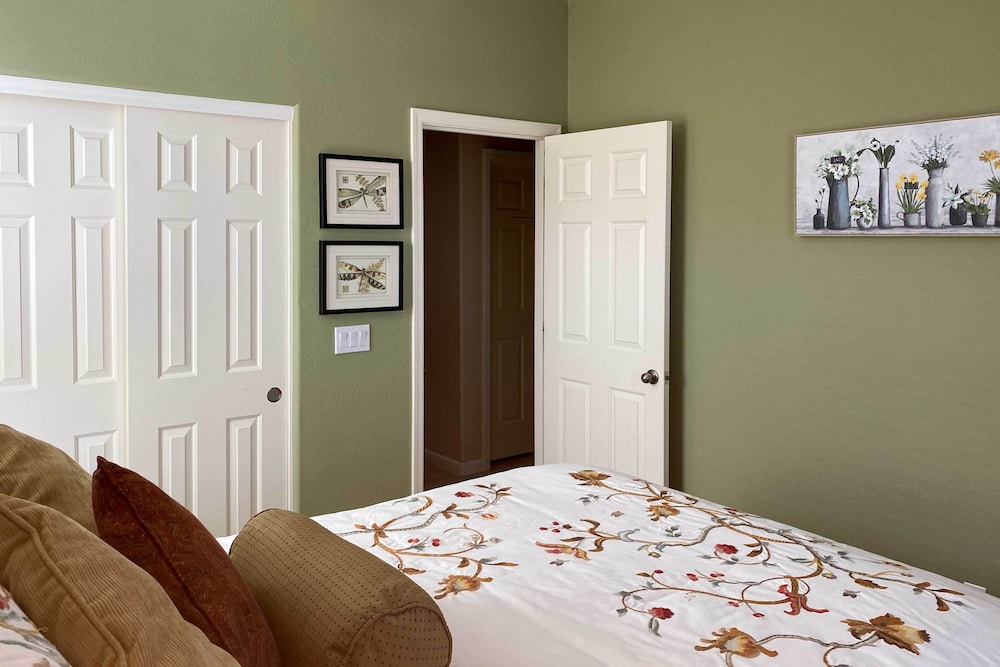 House (3 Bedrooms) photo 1
