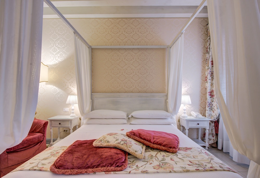 Comfort Double Room, Annex Building (Access by stairs only) photo 3
