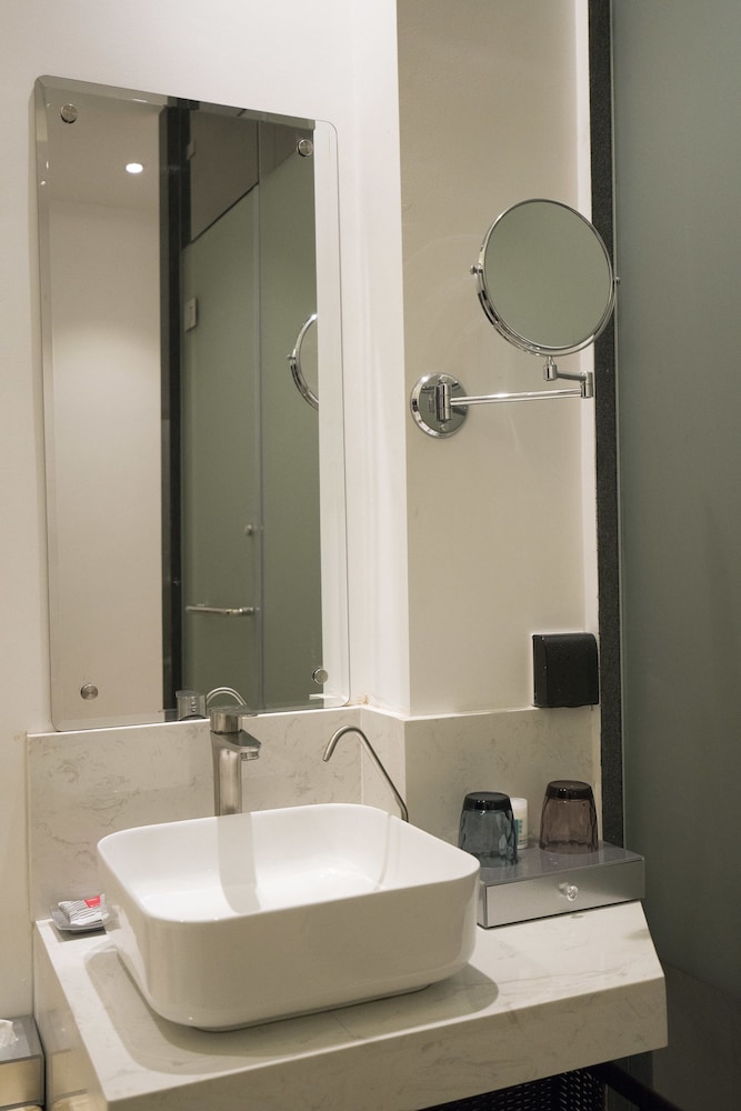 Standard Twin Room photo 3