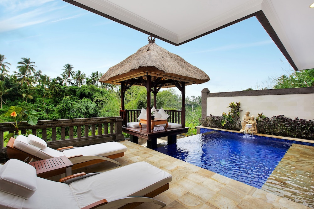 Deluxe Terrace Pool Villa