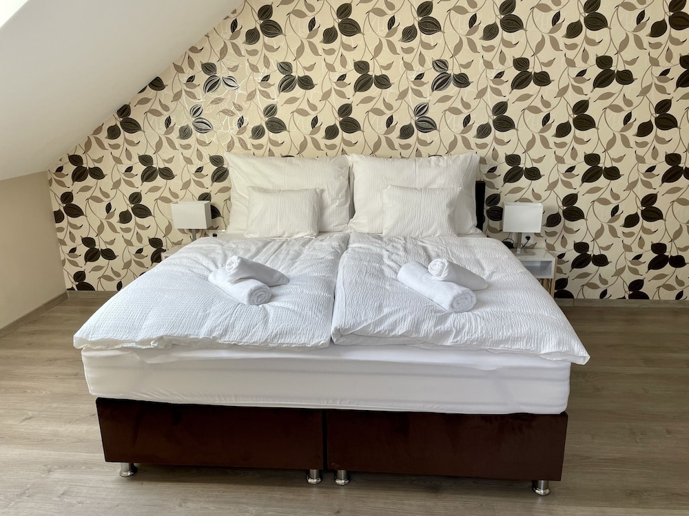 Grand Room photo 1