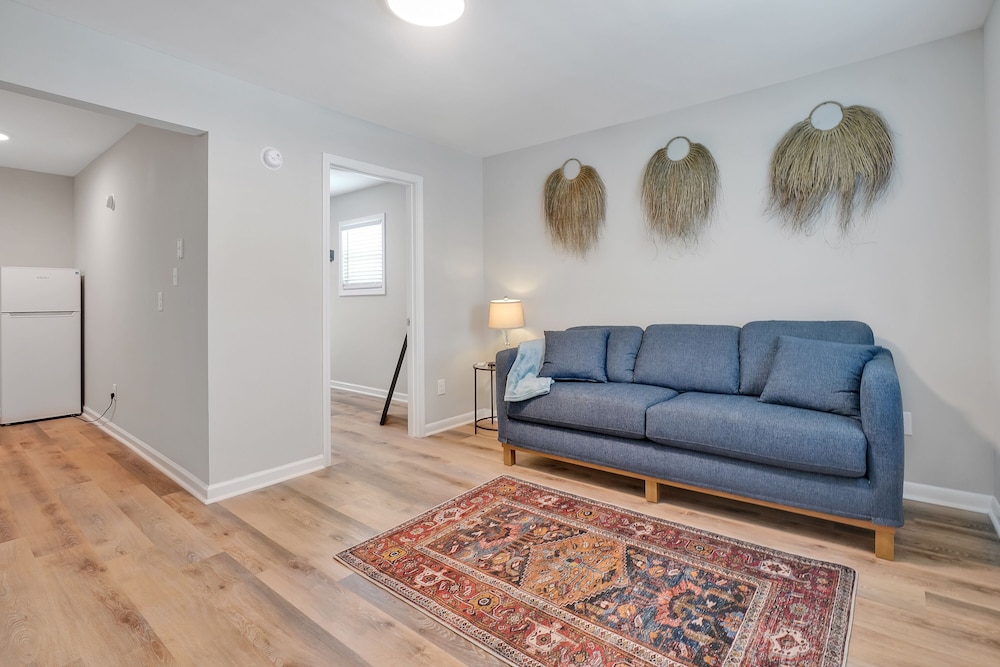 2 Bed Apartment with Balcony photo 3