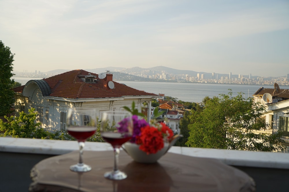 Premium Penthouse photo 1