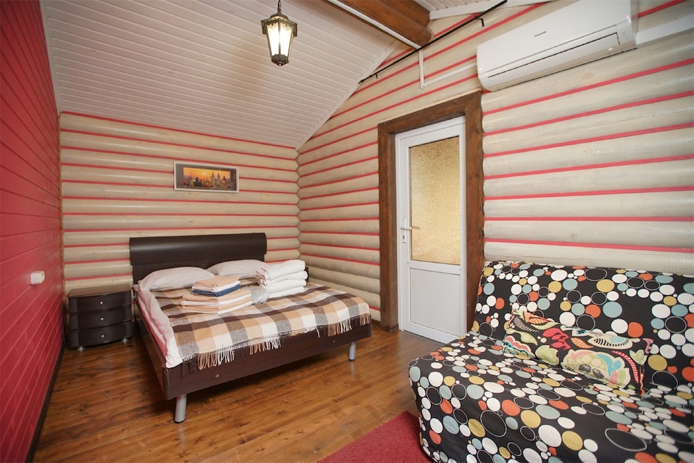 Standard Cabin photo 1