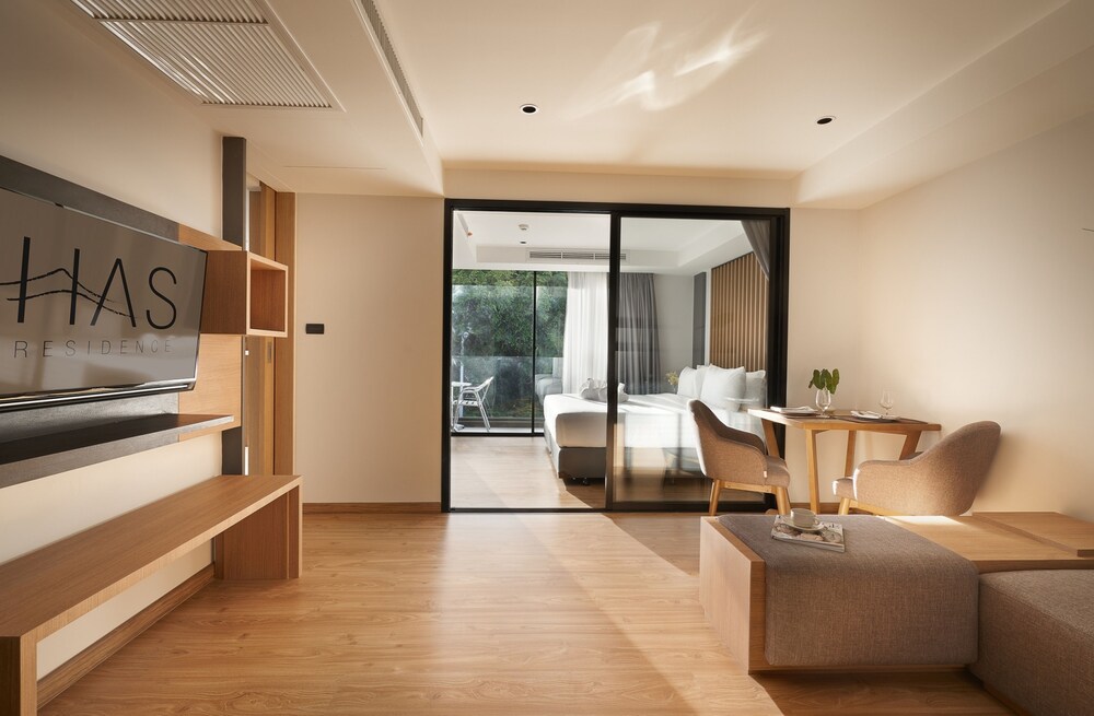Garden Hill Suite - Photo 2