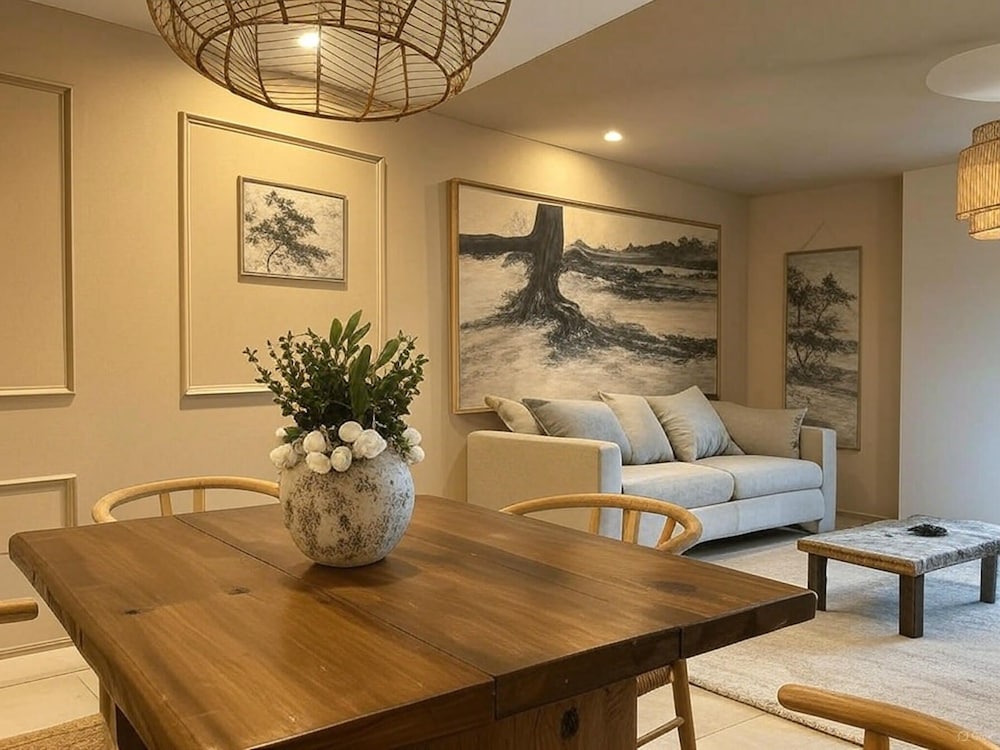 Premium Apartment