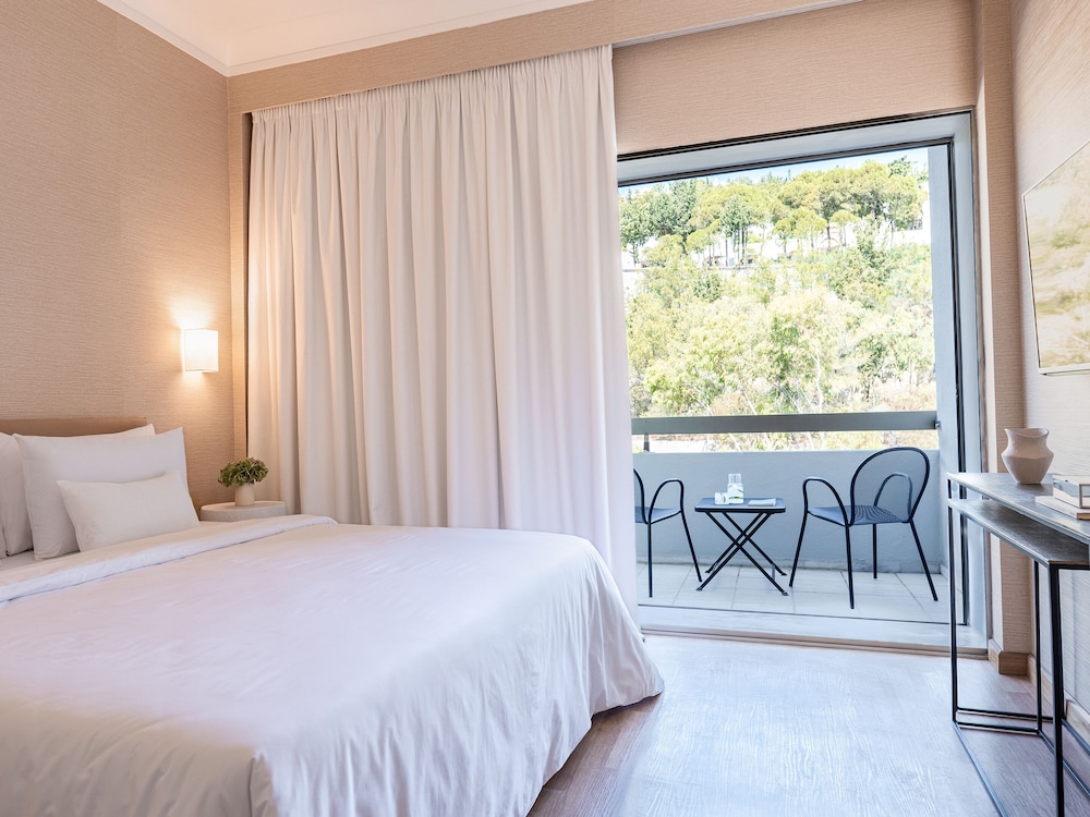 Superior Family Apartment Inland View - Photo 5