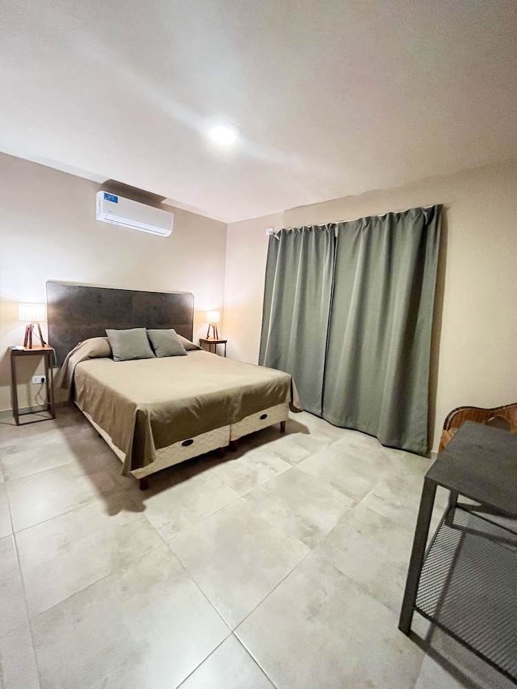 Deluxe Triple Room photo 2