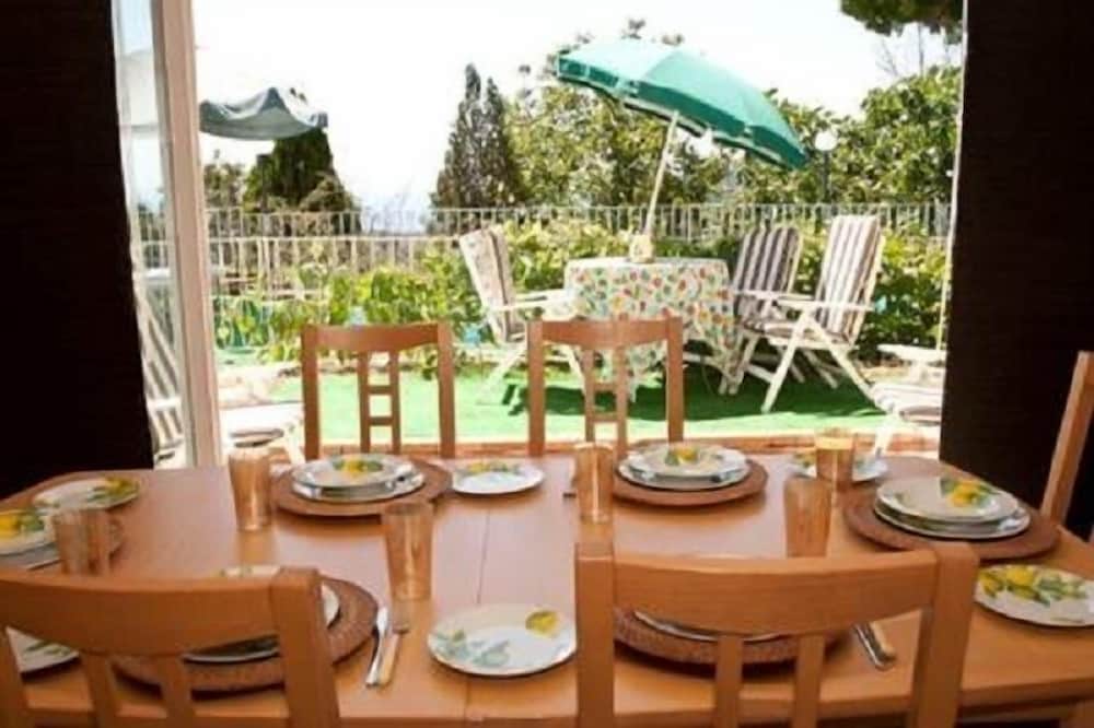 Panoramic House, Sea View photo 3