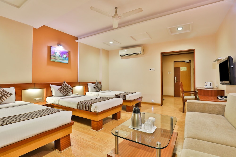 Executive Room - Photo 2