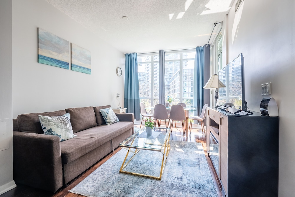 Family Apartment, Multiple Beds, Kitchen, City View