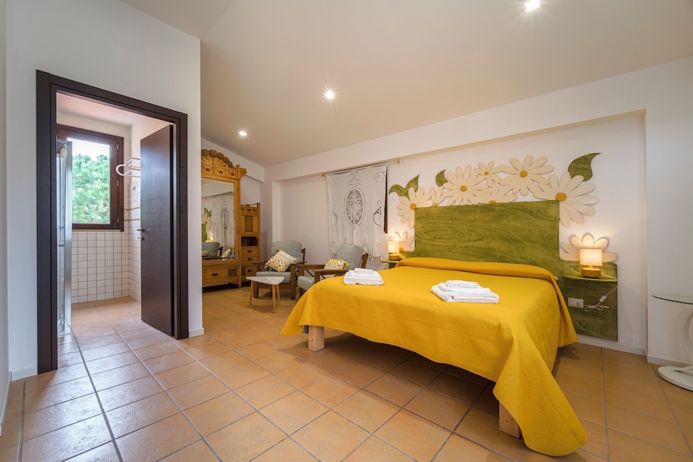 Superior Double Room, Non Smoking, Garden View photo 3