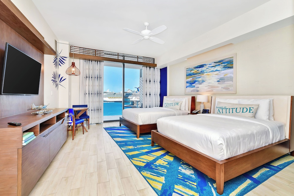Studio, 2 Double Beds, Kitchenette, Oceanfront (Residence) - Photo 3