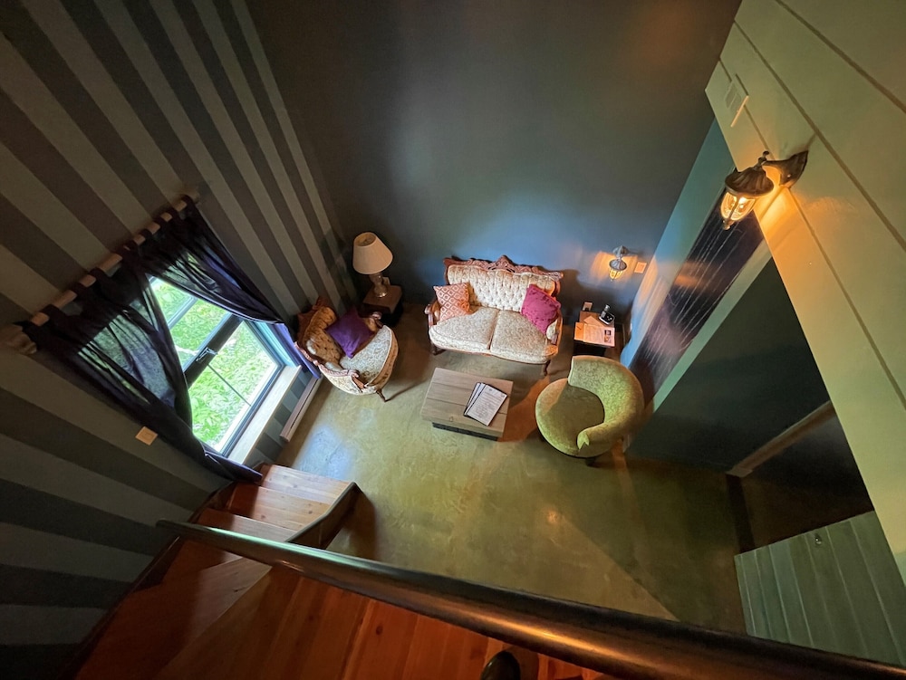 Junior Suite, Ensuite photo 1
