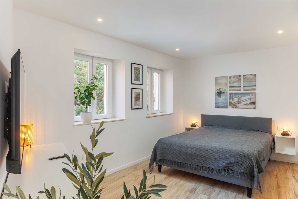 Double Room (Double Room)