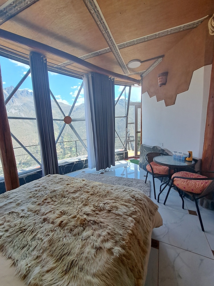 Deluxe Room, 1 Queen Bed, Mountain View, Mountainside photo 3