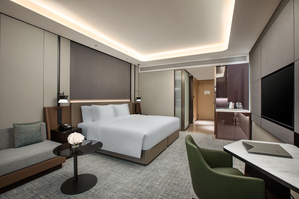 Room, Multiple Beds (Crowne, Family Kids Room) - Photo 2