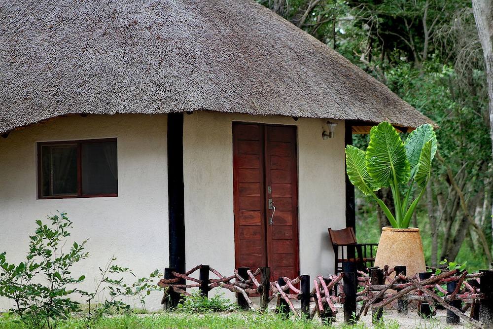 Forest Chalet photo 2