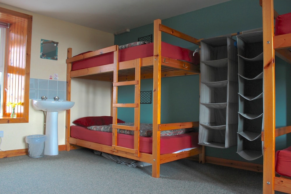 Standard Shared Dormitory, Shared Bathroom (Sleeps 8) photo 1