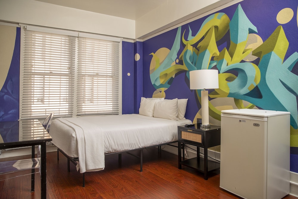 Economy Double Room, Shared Bathroom (Economy) photo 1