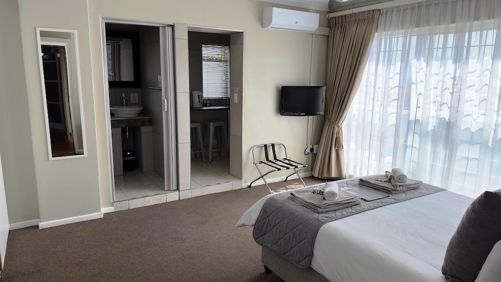 Standard Room, Mountain View photo 3