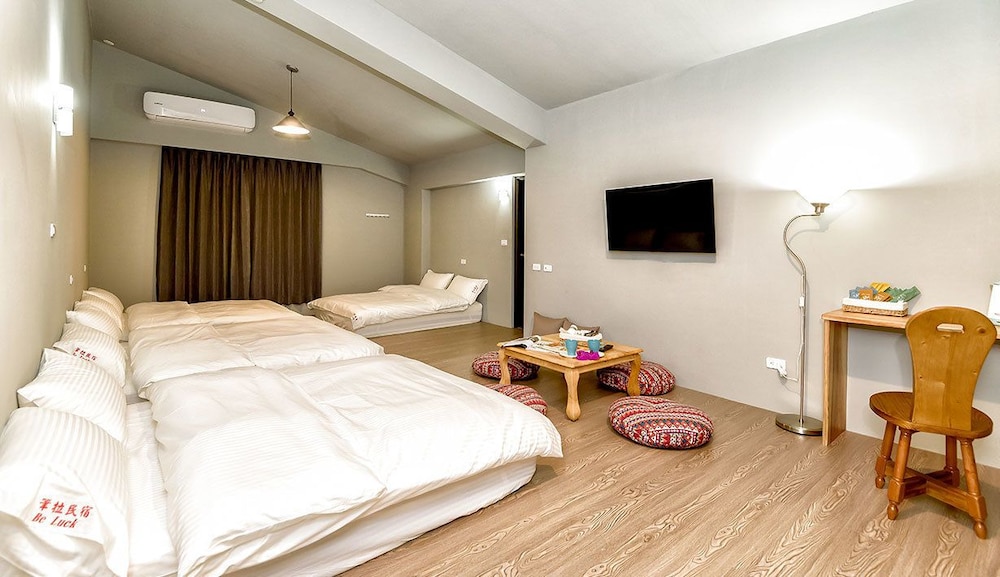 Comfort Suite photo 2