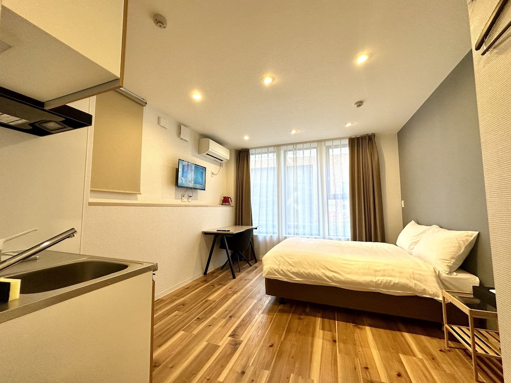 Double Room, 1 Double Bed, Non Smoking, Kitchenette (101) photo 1