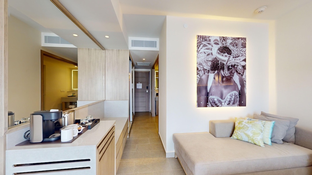 Luxury Beach Front Room King Diamond Club