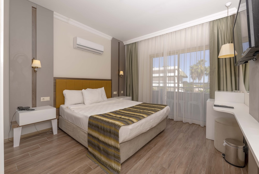 Annex Double Room photo 1