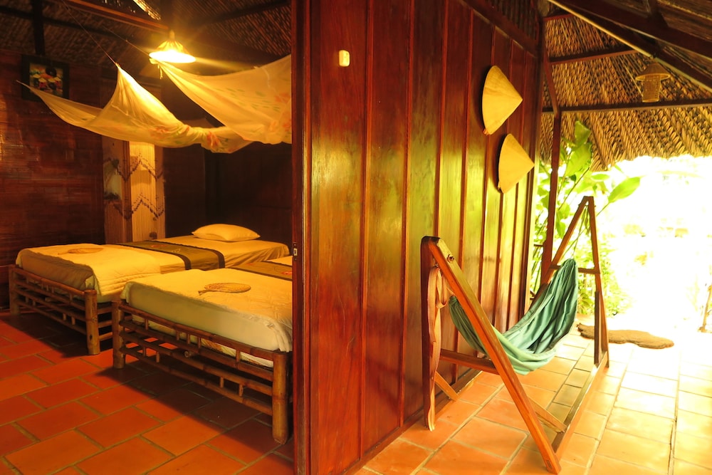 Twin Bungalow photo 2