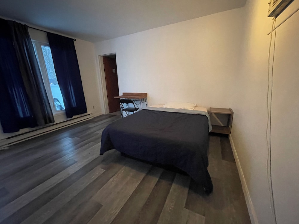 Economy Room photo 1