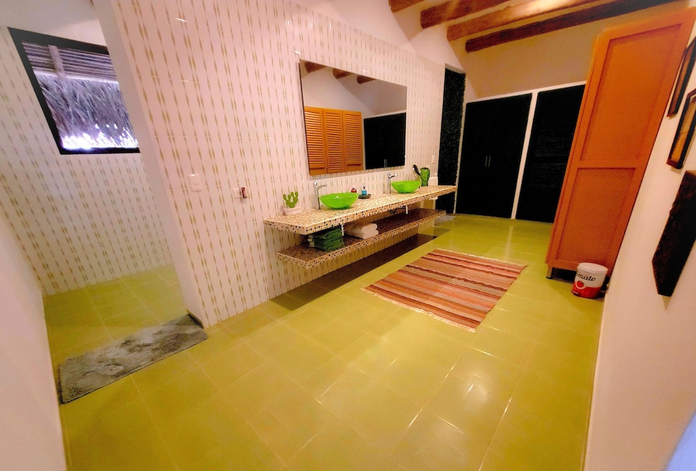 Deluxe Bungalow, Pool View photo 2