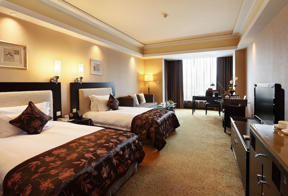 Deluxe Twin Room photo 2