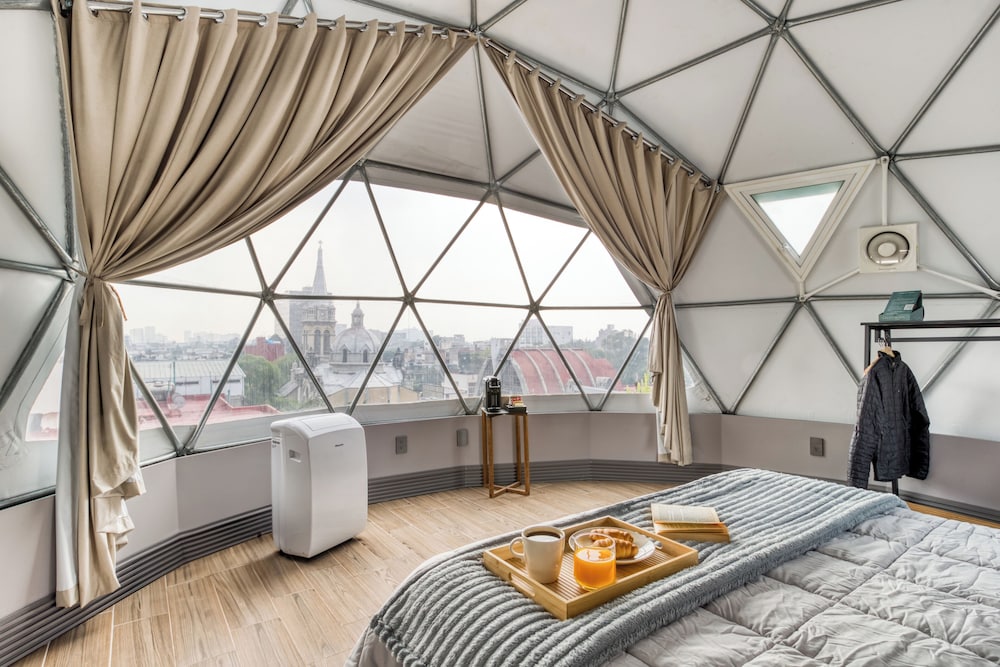 Classic Room, City View
