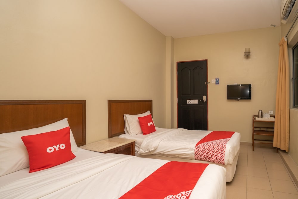 Deluxe Twin Room photo 3