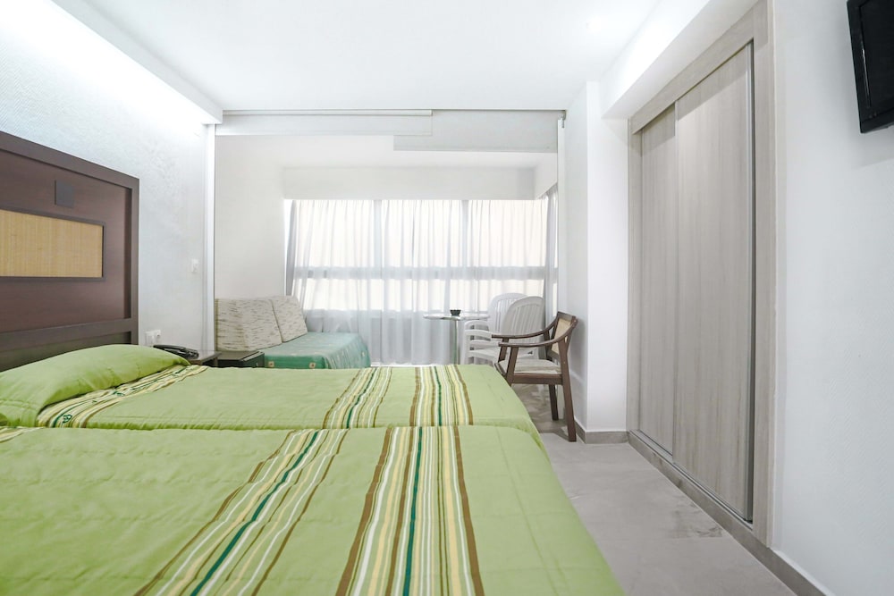Economy Room photo 3