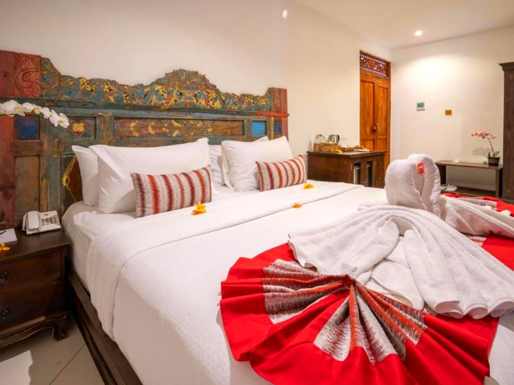 Deluxe Double Room - Photo 8
