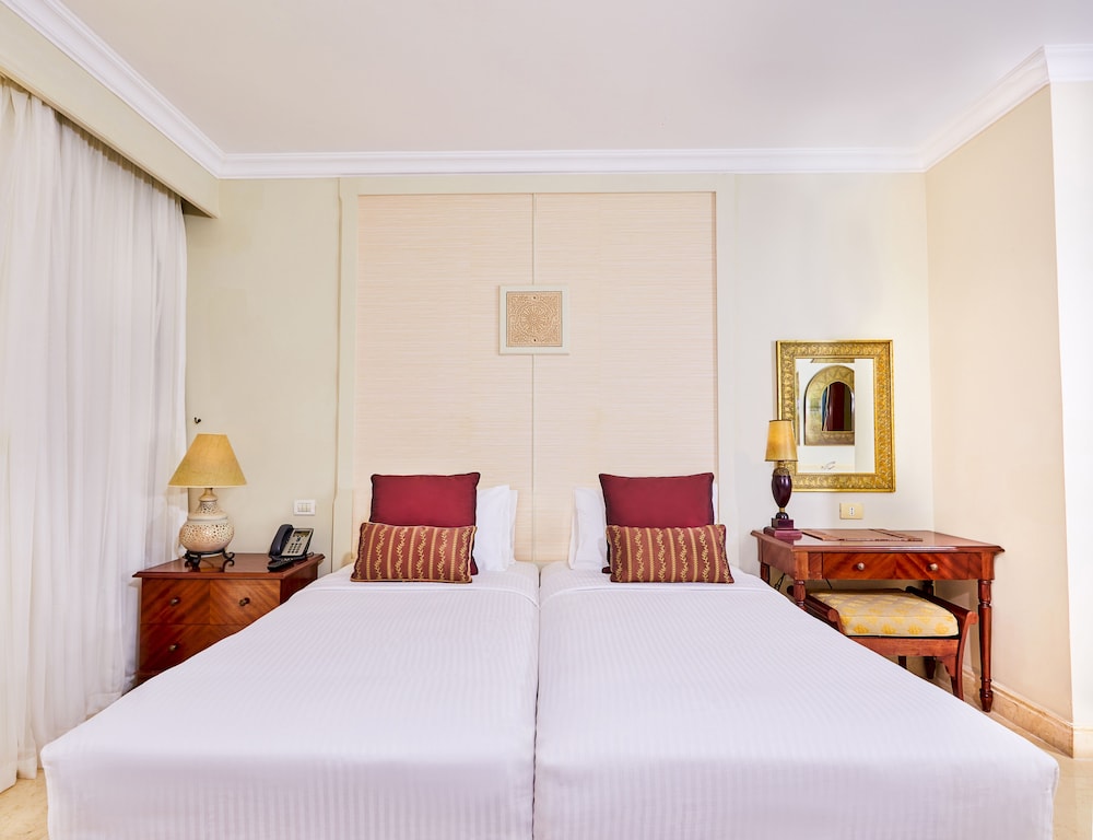 Deluxe Triple Room, Garden View - Photo 4