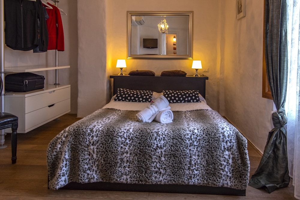 Double Room, 1 Double Bed photo 2