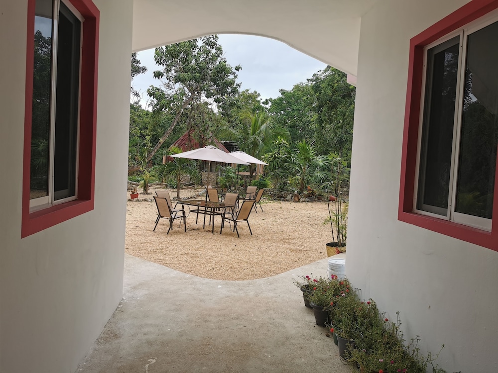 Standard Studio Suite, Garden View, Ground Floor
