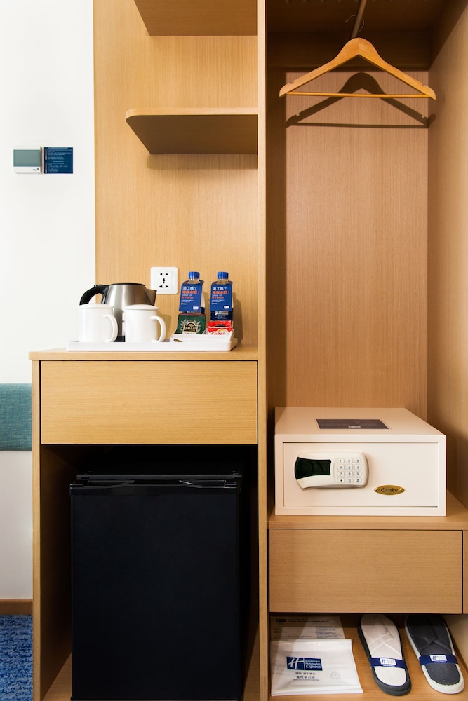 Standard Room - Photo 5