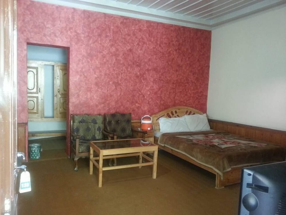 Standard Double Room photo 2