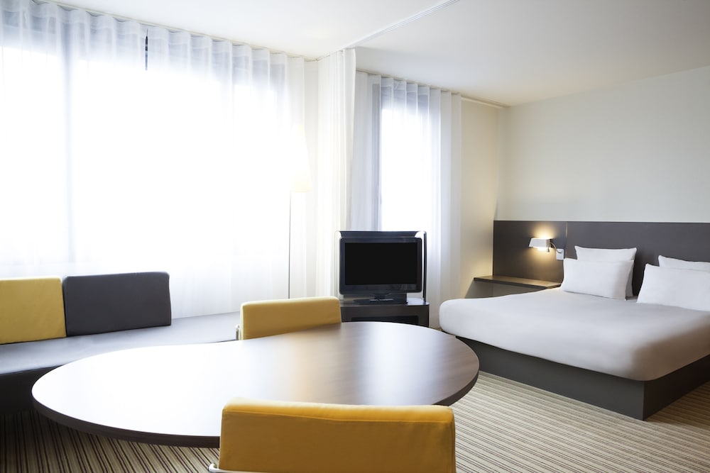 Superior Suite, 1 Double Bed with Sofa bed photo 2
