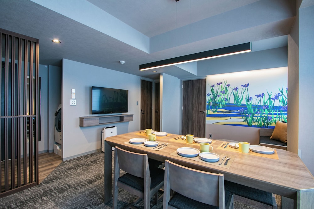 Premium Suite 1BR with 5beds (with Tatami Room), Non Smoking photo 2