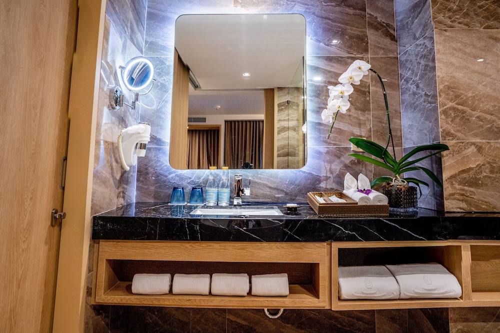 Premier Corner Room - Photo 6
