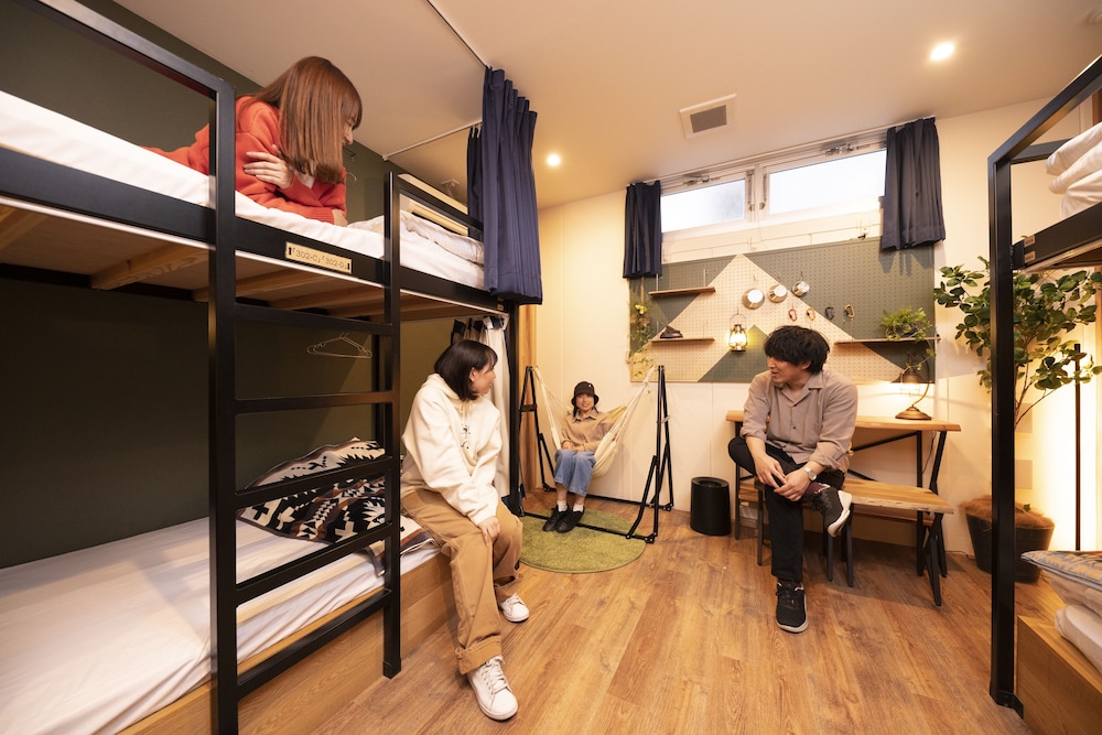 Shared Dormitory Shared Shower Room photo 1